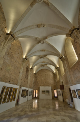 Vista general del refectorio del monasterio de la Valldigna